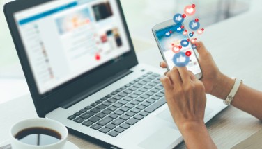 أهمية مواقع التواصل الاجتماعي للشركات في العصر الرقمي: فرصة لا تُعوض!
